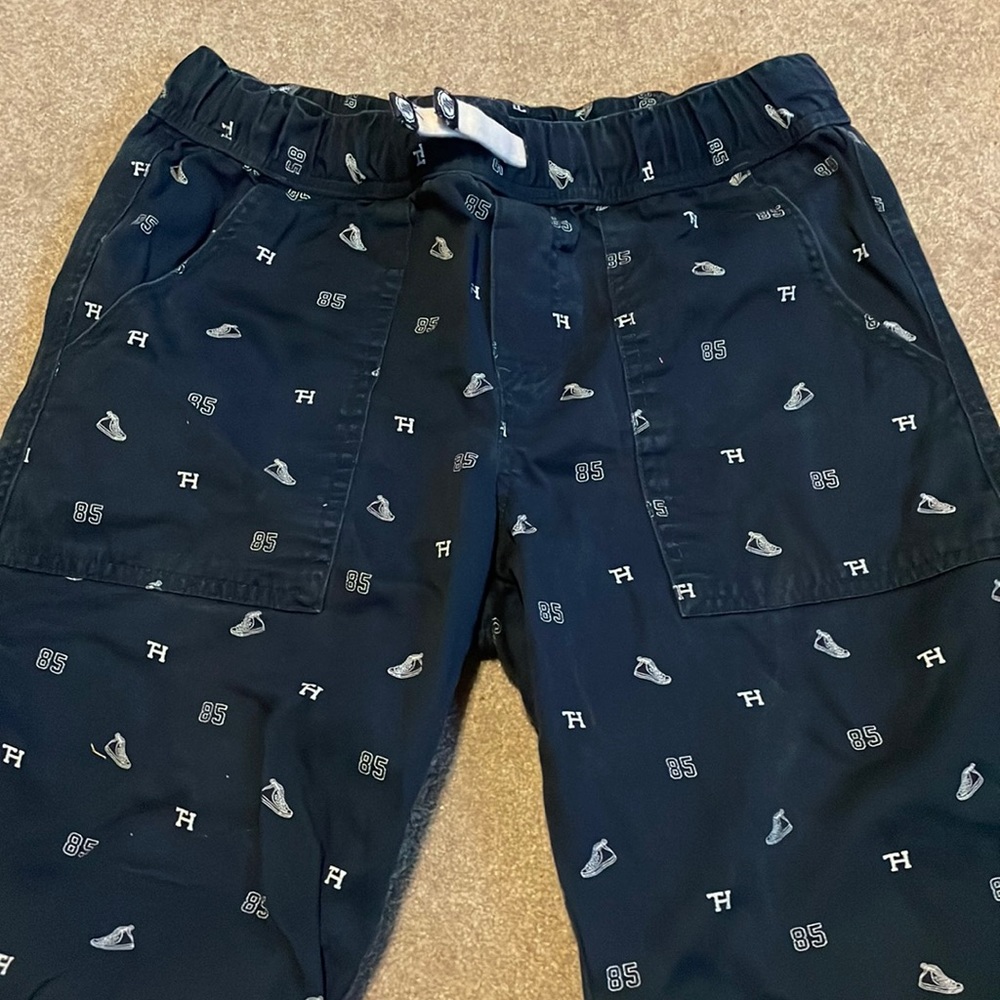 Tommy Hilfiger blue cargo shorts